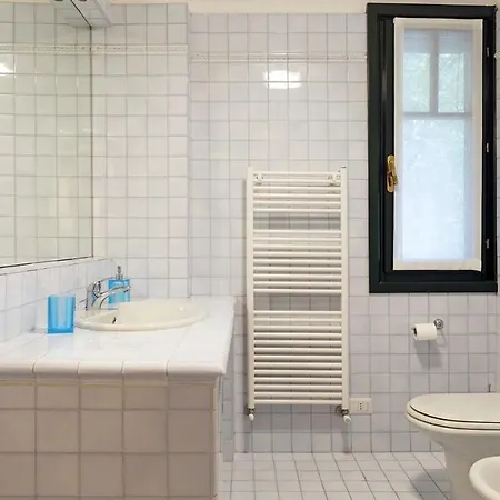 4 Bd In Tre Torri *