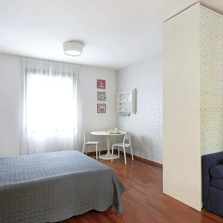 4 Bd In Tre Torri * Mailand